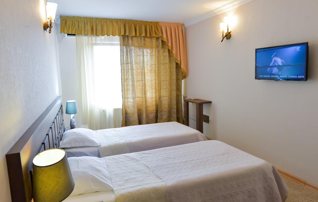Hotel Old Town Kutaisi Exteriör bild