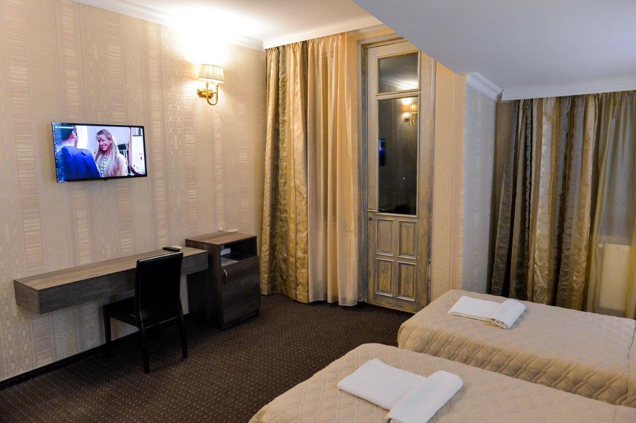 Hotel Old Town Kutaisi Exteriör bild